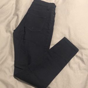 Uniqlo Jeans - NWOT - Size 25 - Dark Blue